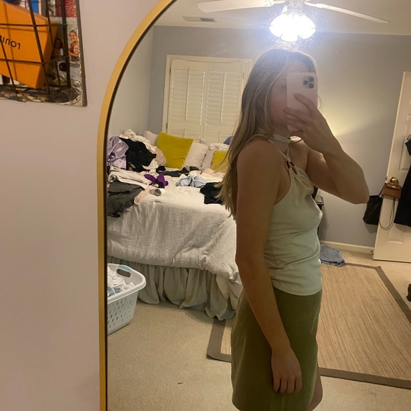 Top - Picture 3 of 3